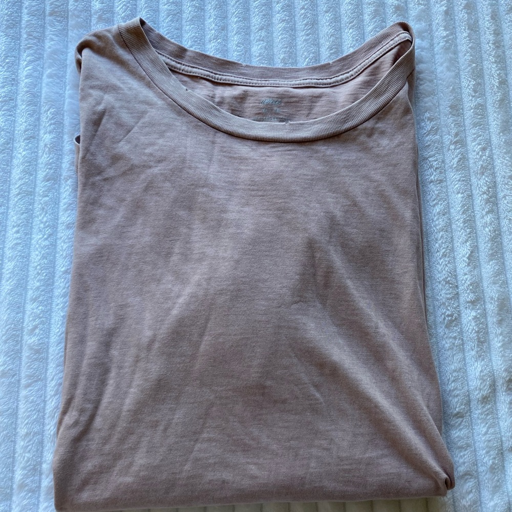Aerie Top